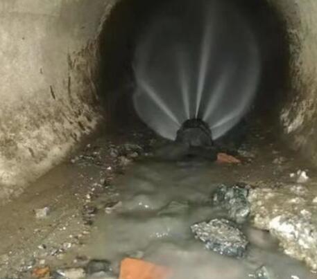 昌化镇市政管道清淤