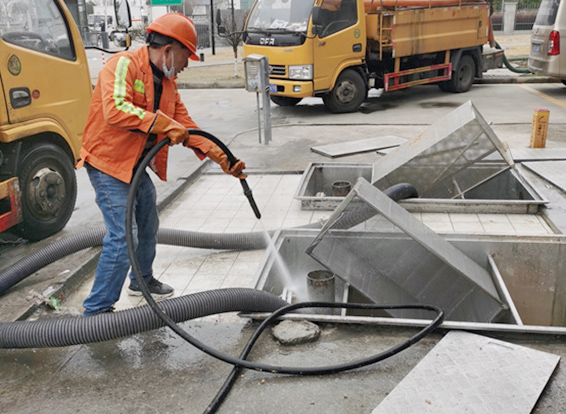 昌化镇隔油池清理